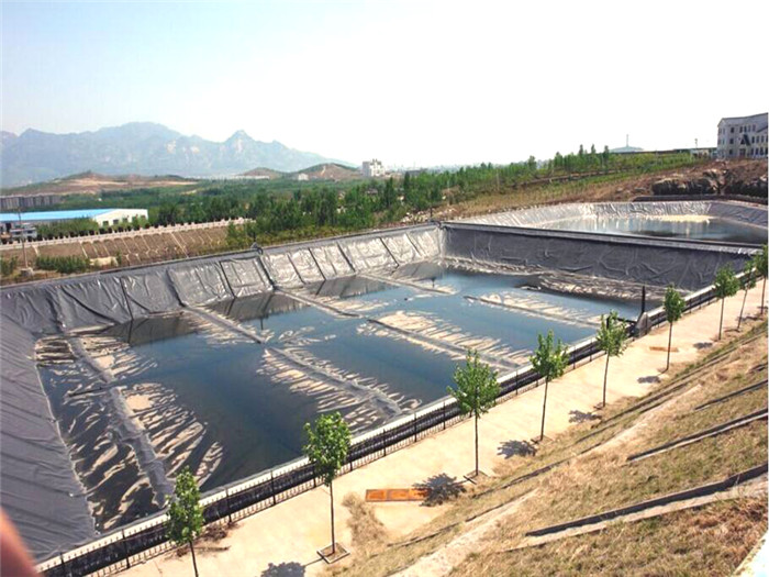 土工膜，防滲膜各種防滲土工材料的比較