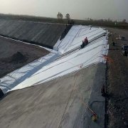 05mm魚塘土工膜生產