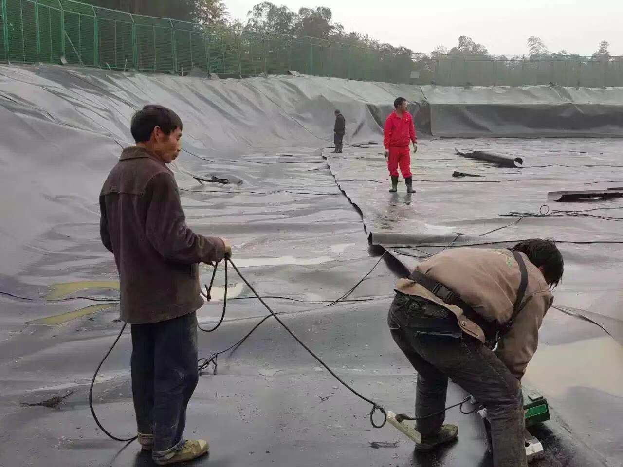 500克黑色土工布價格是多少