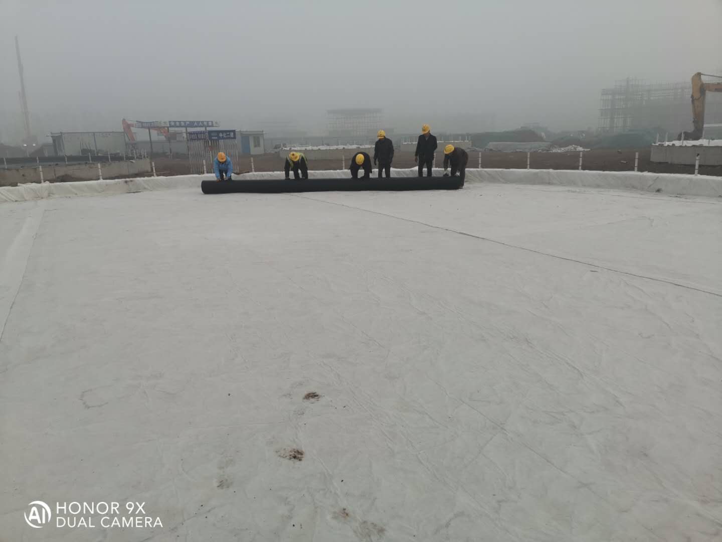 07mm填埋場(chǎng)土工膜生產(chǎn)